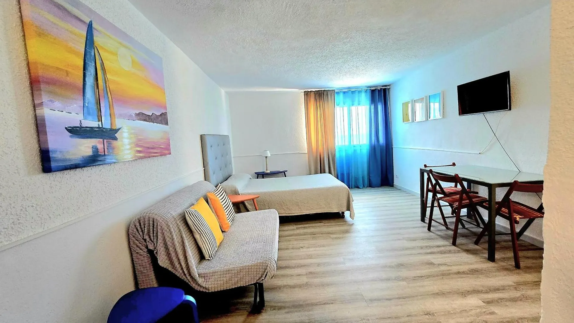 Apartamentos Las Barandas Callao Salvaje