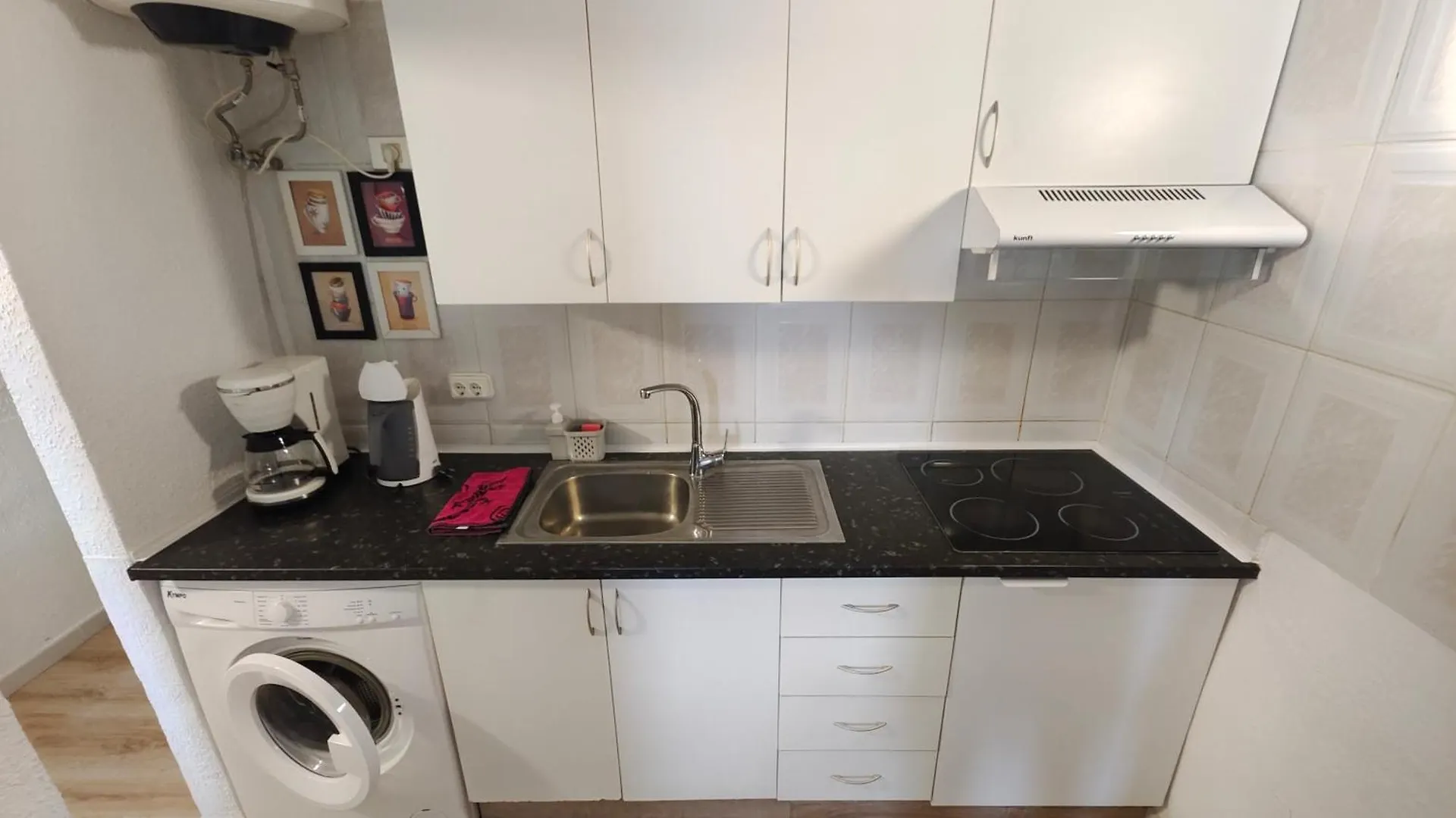 Apartamentos Las Barandas كالاو سالفاجي